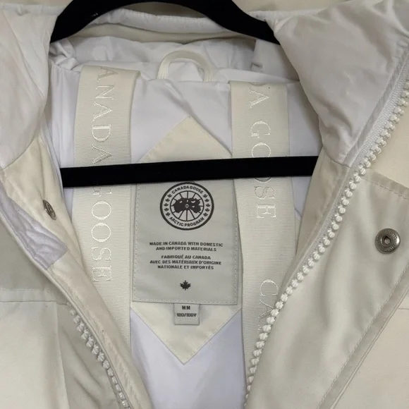 RARE White Canada Goose MacmillanParka HUMANATURE / Medium